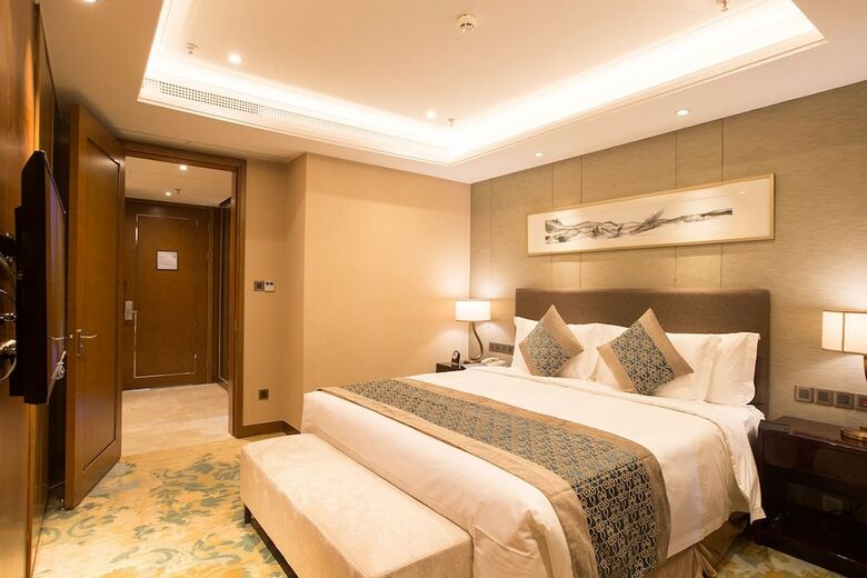 Hotel Golden Tulip Suzhou Residence