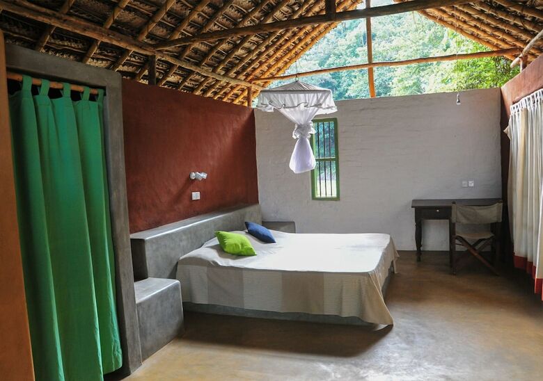 Cabana Back Of Beyond - Dehigaha Ela