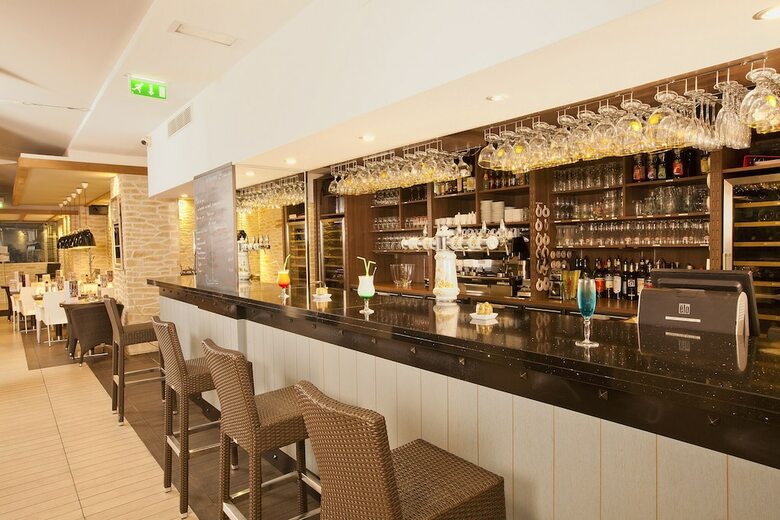 Residhome Appart Hotel Paris-massy