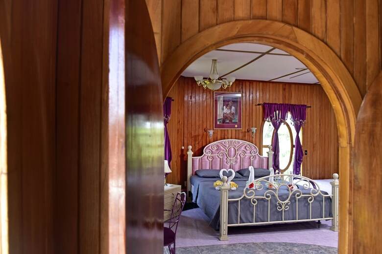 Posada Banana Bank Lodge