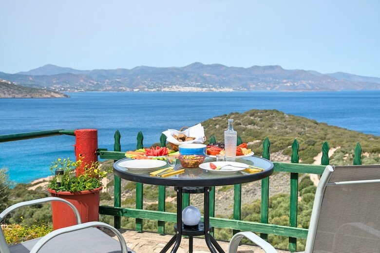 Apartamentos Anemone Seaside Traditional Homes