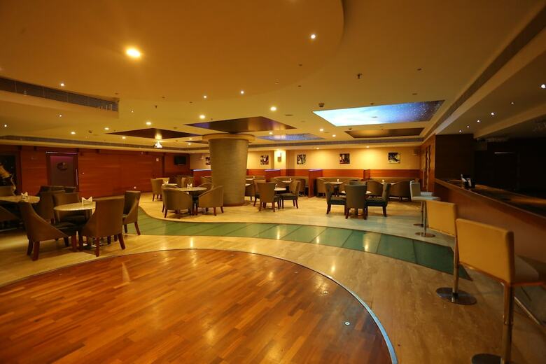 Hotel Sivaraj Holiday Inn