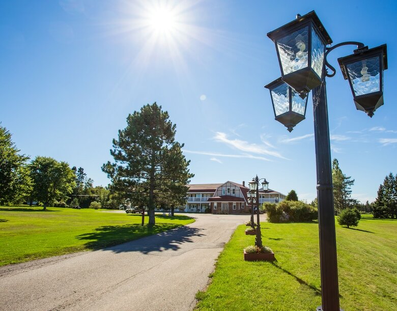 Hotel Canadas Best Value Inn & Suites Summerside