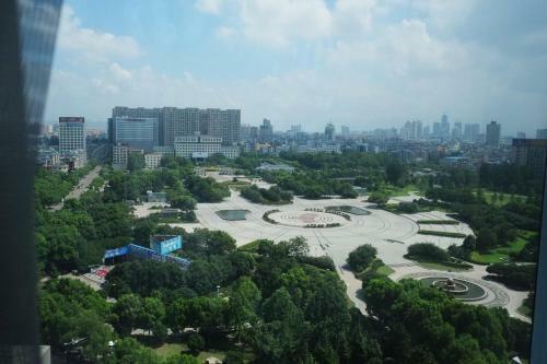 Yi Mei Plaza Hotel