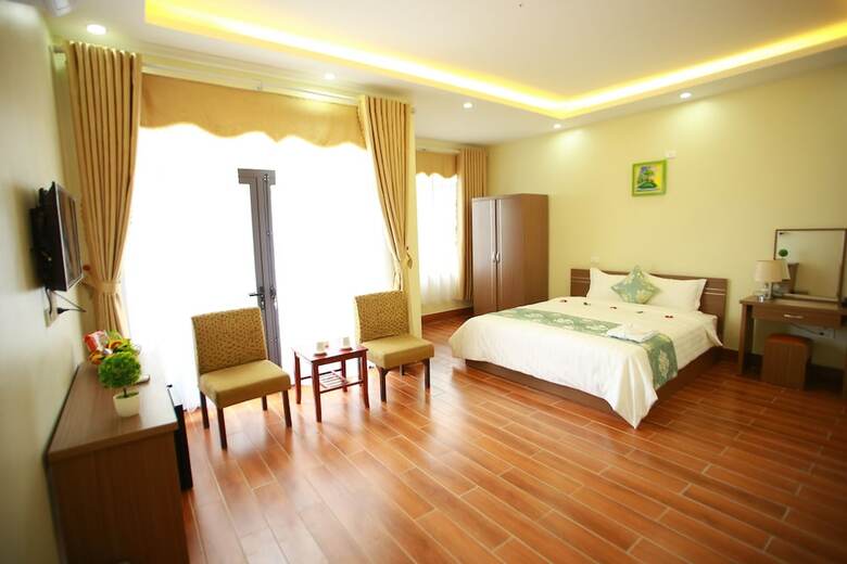 Family Airport Hotel