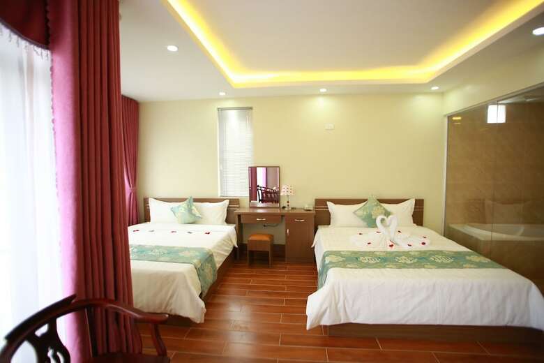 Family Airport Hotel