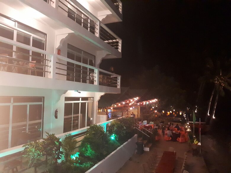 Hotel Orange Pearl Beach Resort