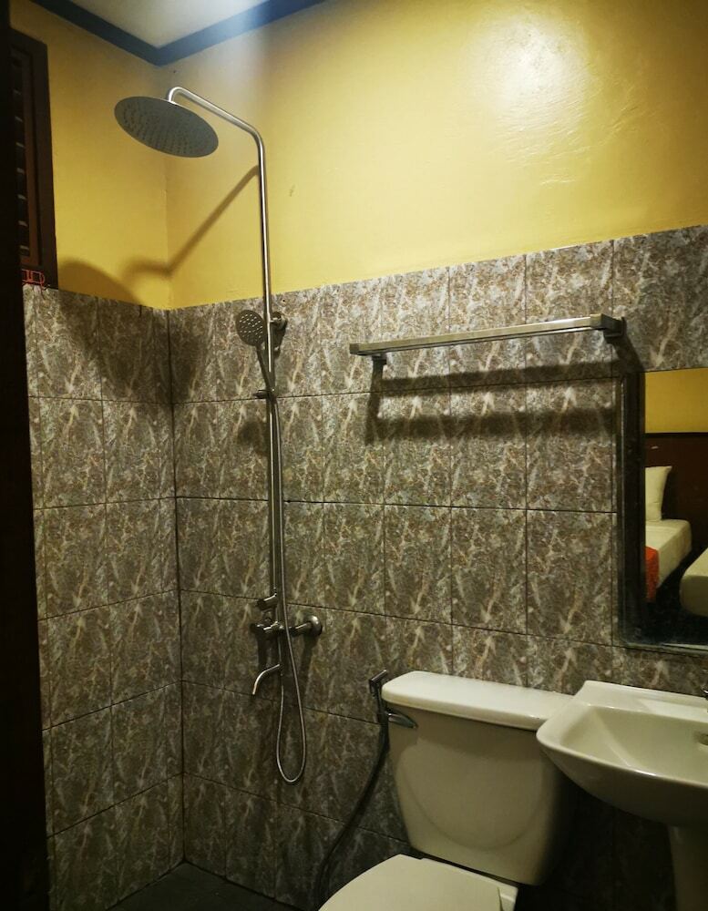 Hotel Orange Pearl Beach Resort
