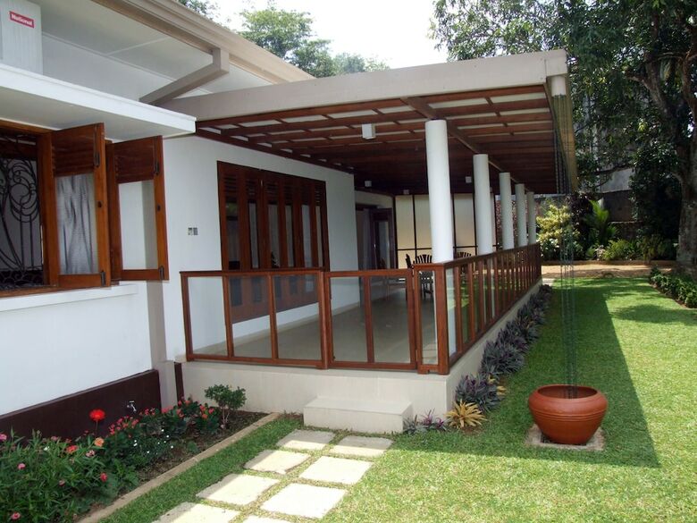 Hotel Serene Villa