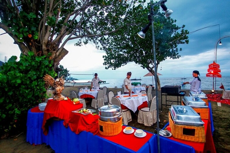 Hotel Bali Taman Beach Resort & Spa - Lovina