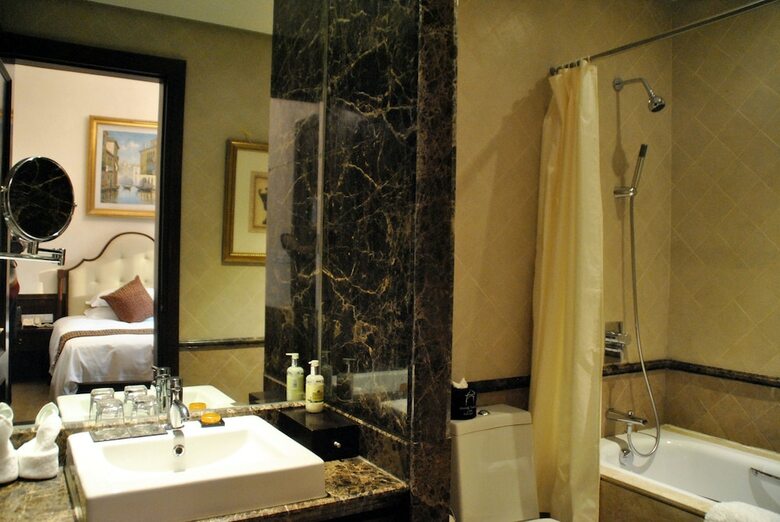 Hotel Haining Baihetiandi Resort