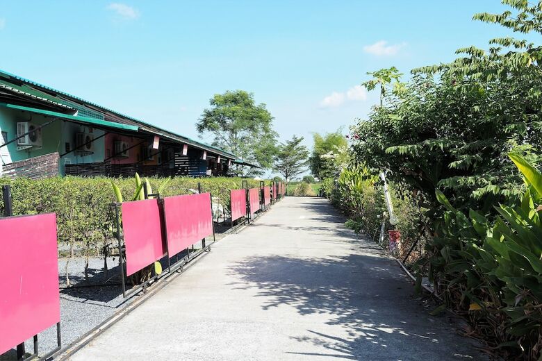 Hotel Honey Inn