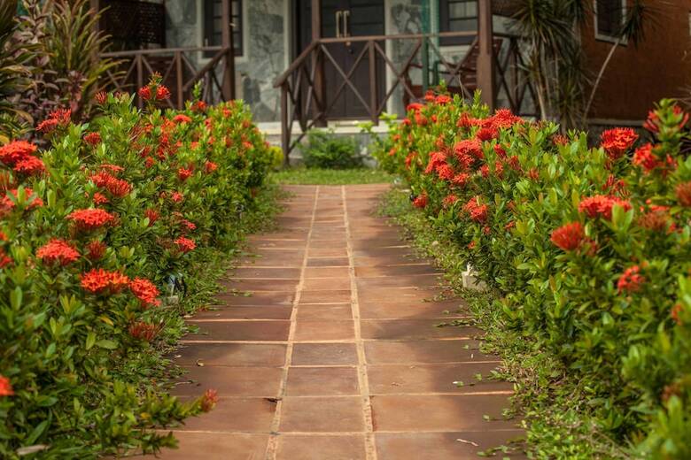 Hotel Villa Pinnawala & Restaurant