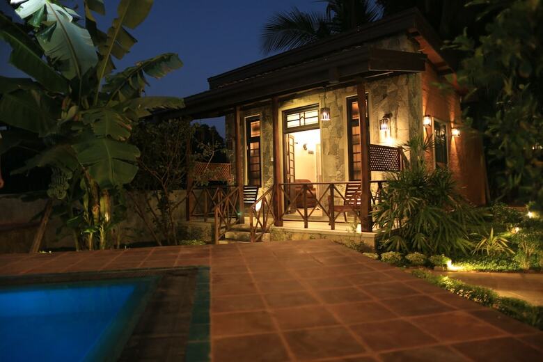 Hotel Villa Pinnawala & Restaurant