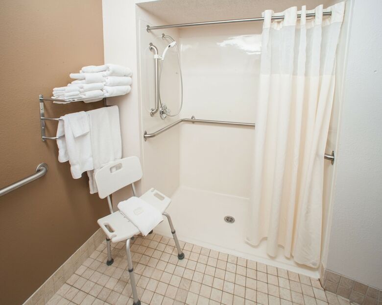 Hotel Northfield Inn, Suites & Conference Center