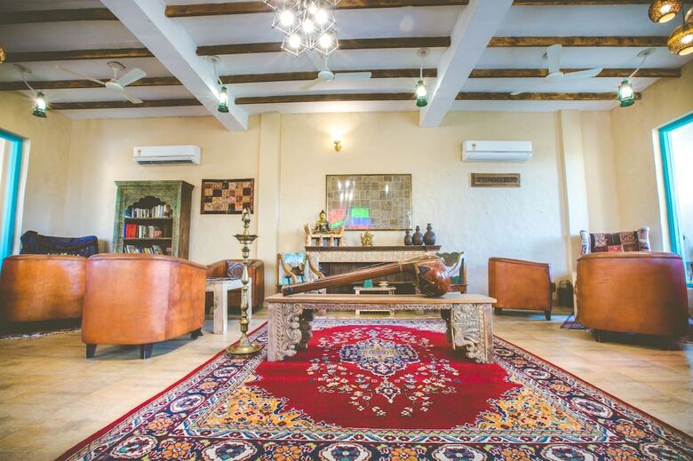 Hotel Welcomheritage Ranjit Vilas