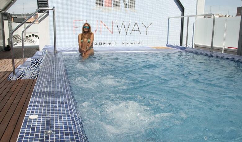 Hotel Funway Academic Resort - Adults Only