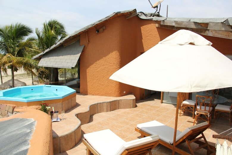 Hotel Punta Sal Suites & Bungalows Resort