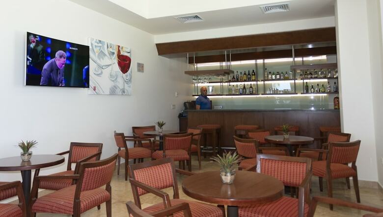 Hotel Aeropuerto Los Cabos
