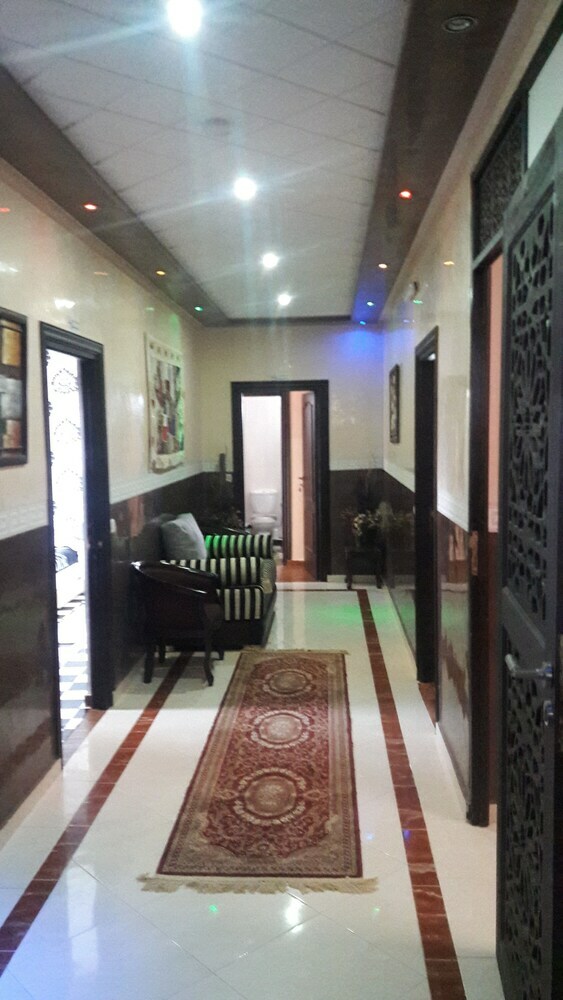 Hotel Tamri House