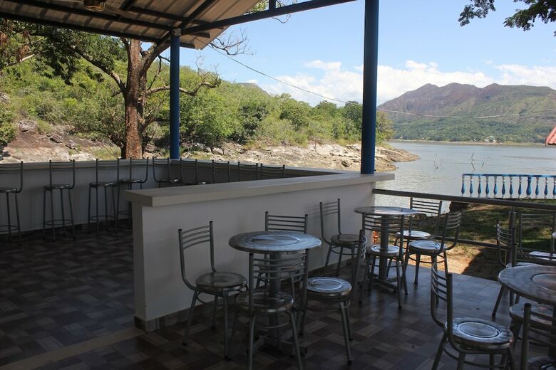 Hotel Marineros Club Nautico