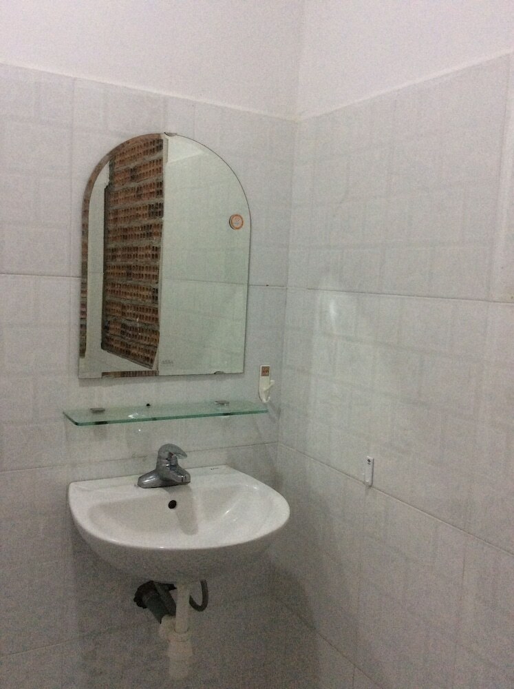 Hotel Vinabooker Huynh Tan Phat