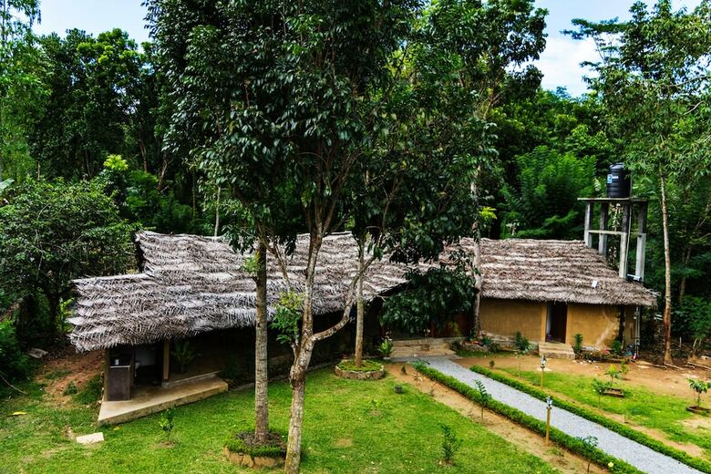 Hotel Kandy Cabana Eco Resort