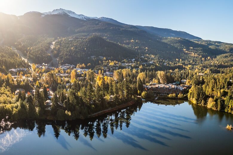 Hotel Nita Lake Lodge
