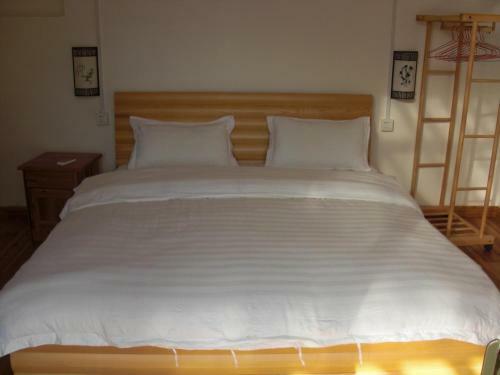 Huanggong Garden Hotel