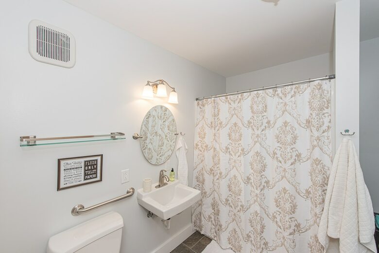 Maple Rock Bed & Breakfast