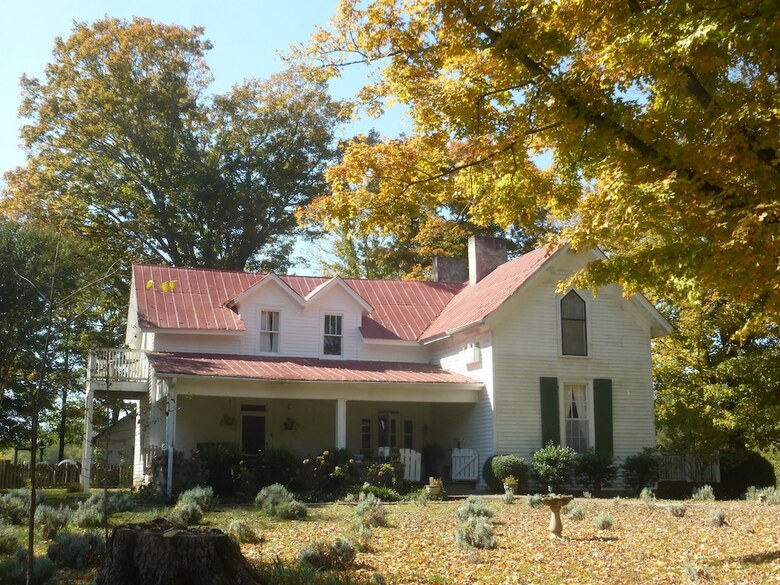 Mulberry Lavender Farm And B&B