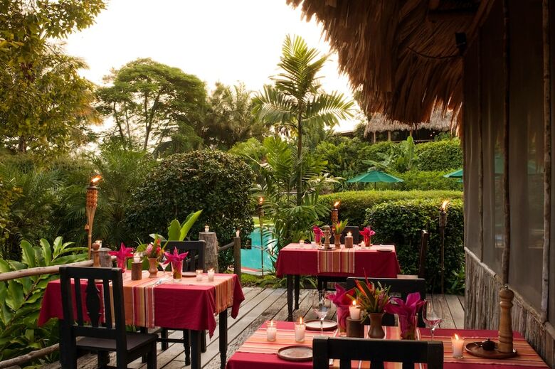 Posada Blancaneaux Lodge By Francis Ford Coppola