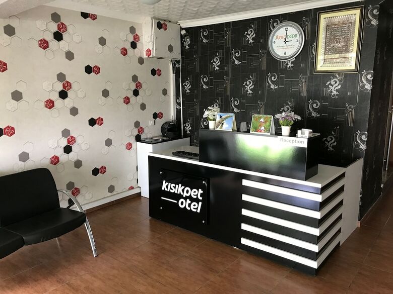 Kisikpet Hotel