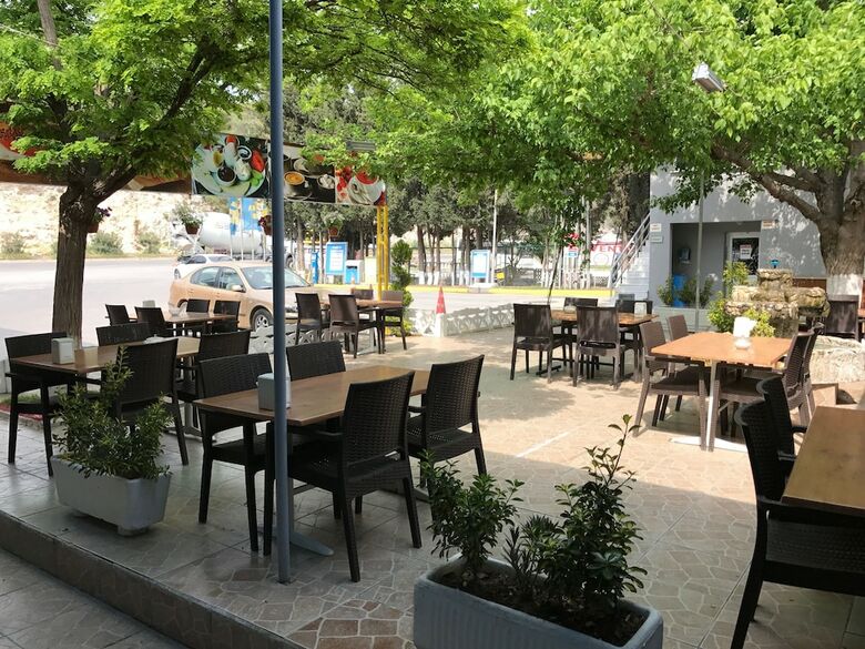 Kisikpet Hotel