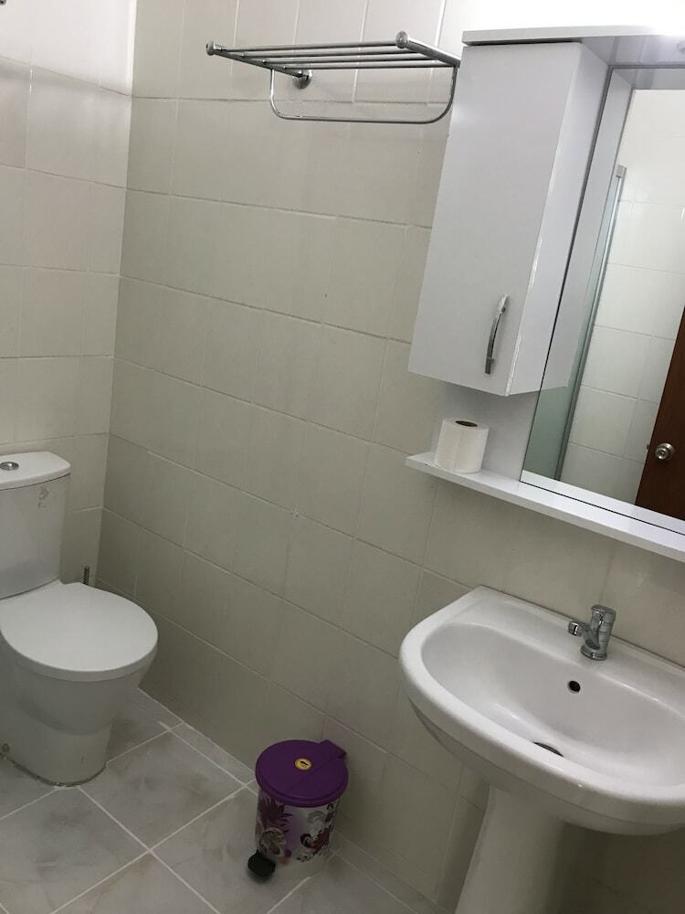 Kisikpet Hotel