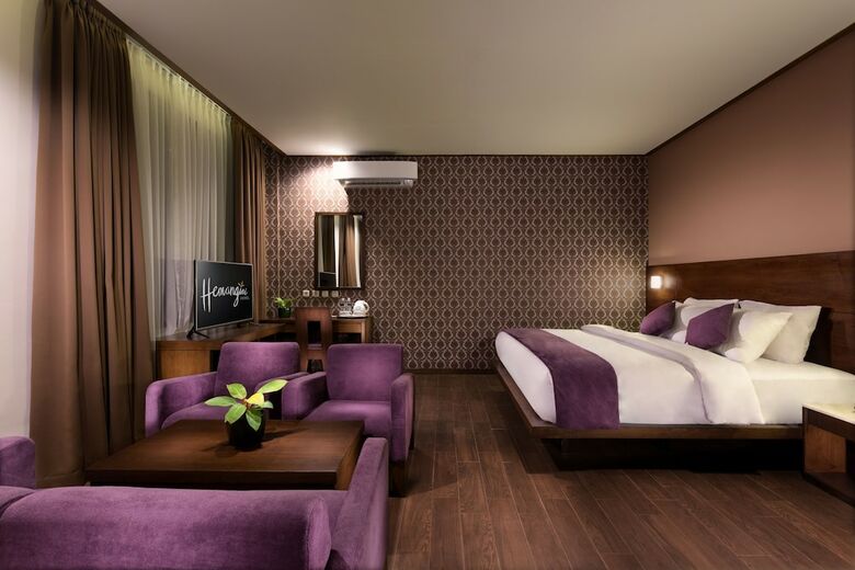 Hemangini Hotel