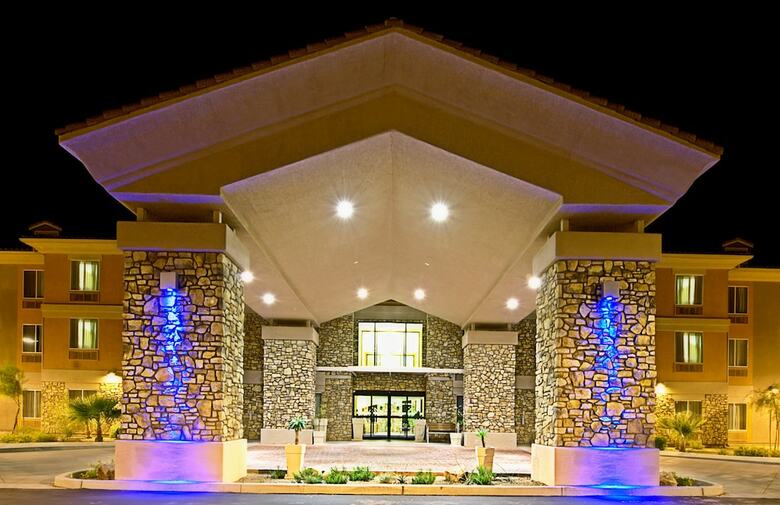 Holiday Inn Express Hotel & Suites Tucson