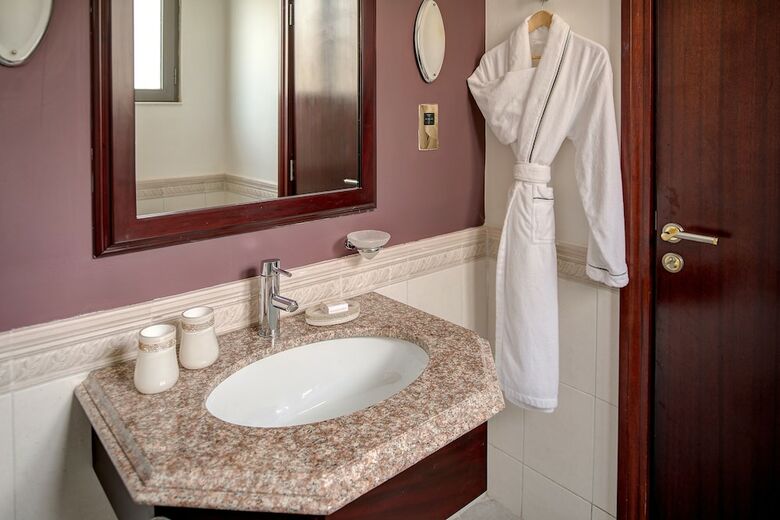 Dream Inn Dubai - Palm Villa Frond O