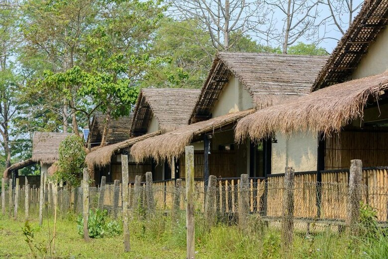 Hotel Sarang Wildlife Sanctuary