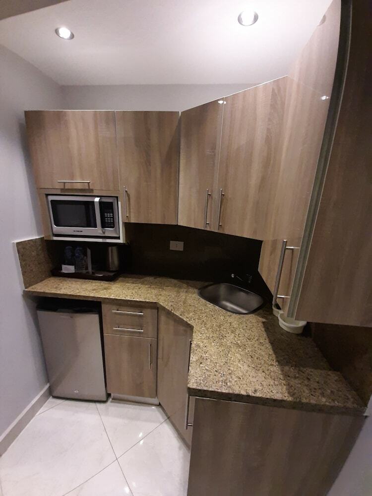Hotel Nakhil Residence
