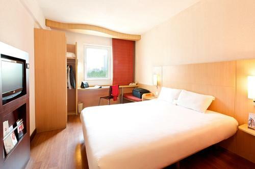 Hotel Ibis Anshan Shengli Square