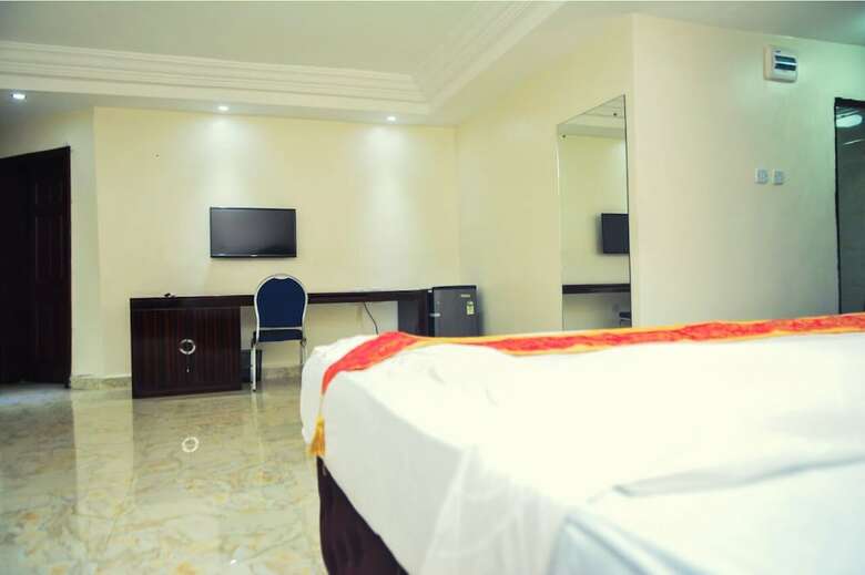 Starview Palace Hotel