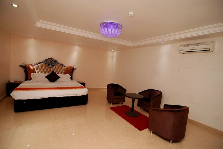 Starview Palace Hotel