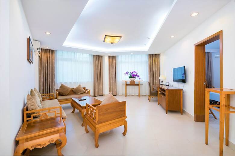 Hotel Hna Airport Express - Sanya