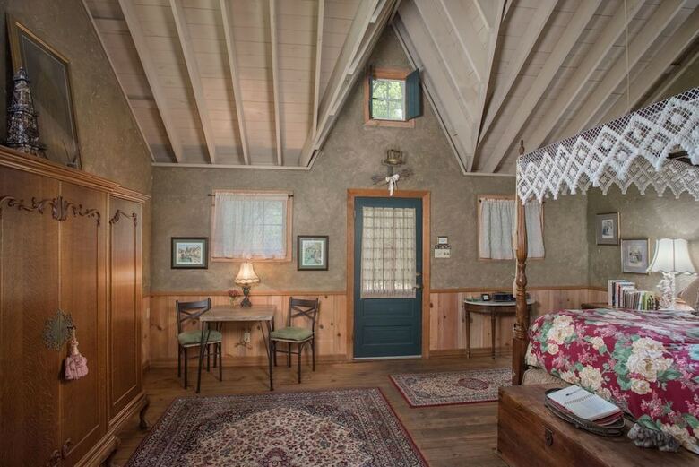 Bed & Breakfast 7f Lodge