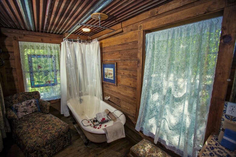 Bed & Breakfast 7f Lodge