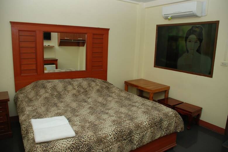 Hotel Nuttasit Apartment