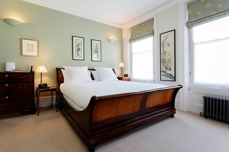 Veeve - Finsbury Garden