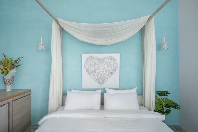 Color Reefs B&B