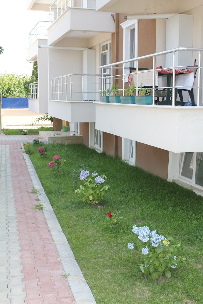 Karaa?a� Green Hotel Apart